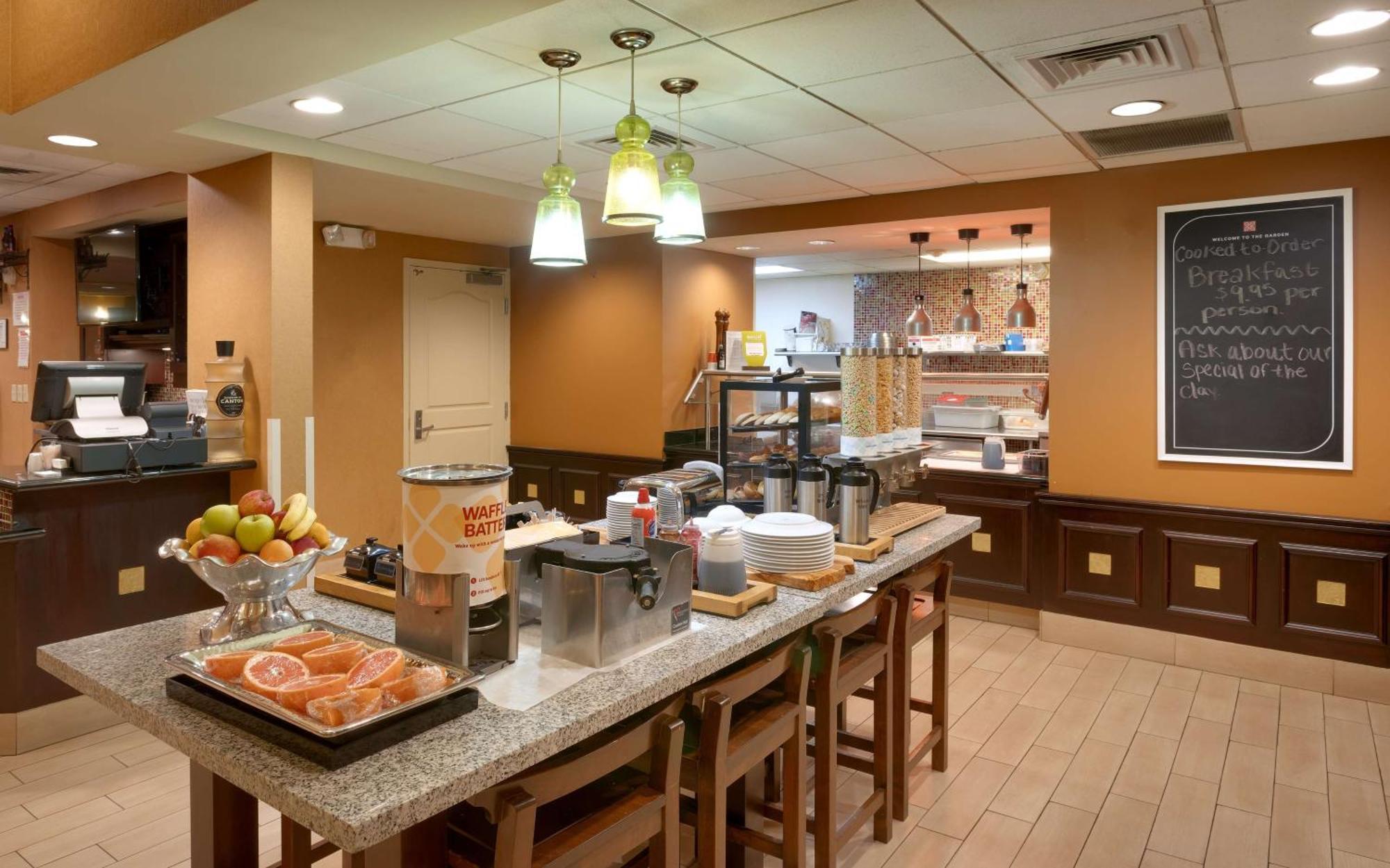 Hilton Garden Inn Clarksville Exterior foto